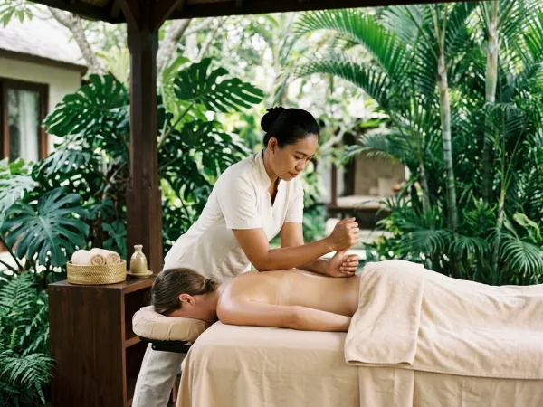 Treatments deep tissue strong massage